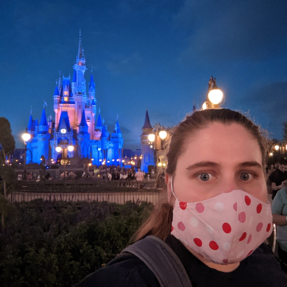 Meet your Posher, Laura